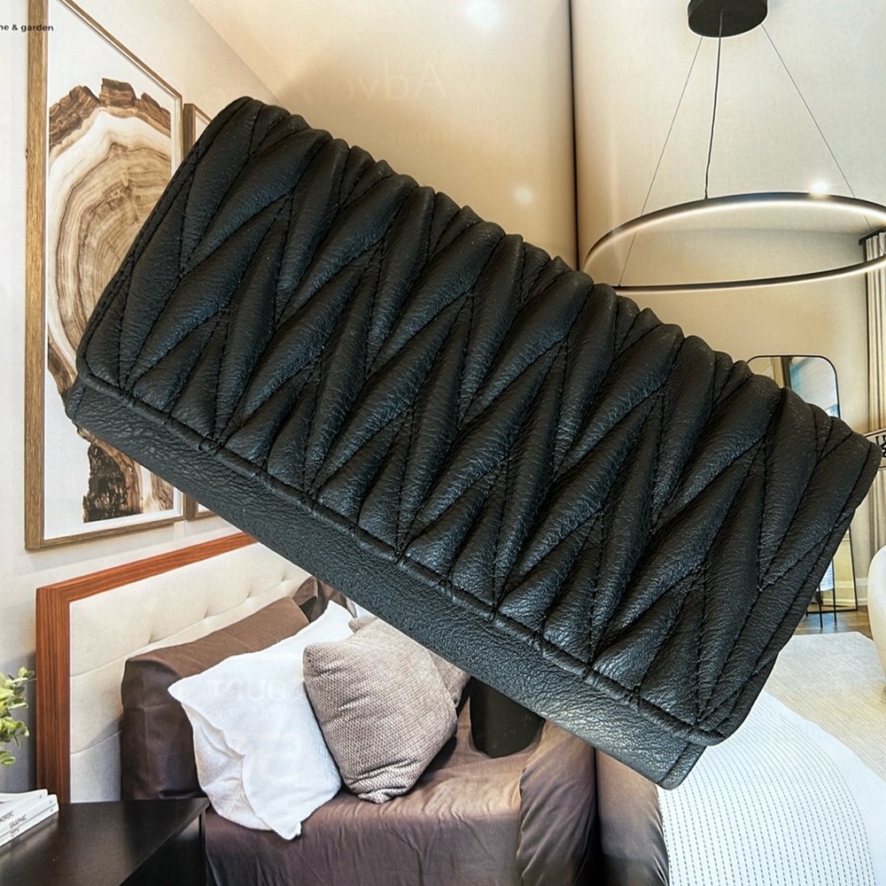 Beautiful Black Wallet NWT great for giftgiving this Christmas or keep 4 you